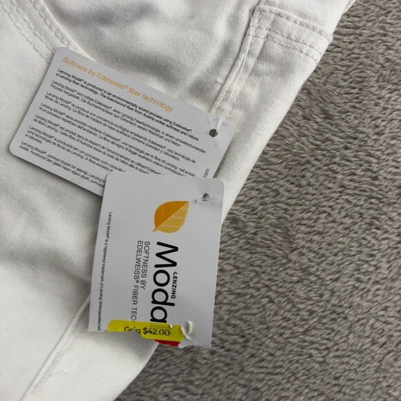 NWT Wallflower Women Jeans Size 15 White Denim Luscious Curvy Fit Stretch Casual - Picture 13 of 16